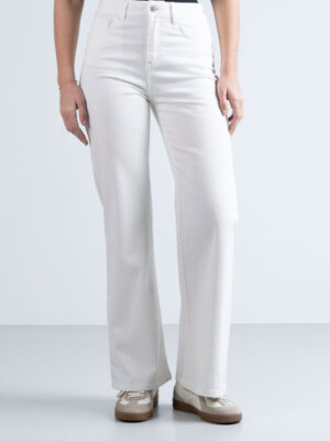 Hongo pantalón blanco